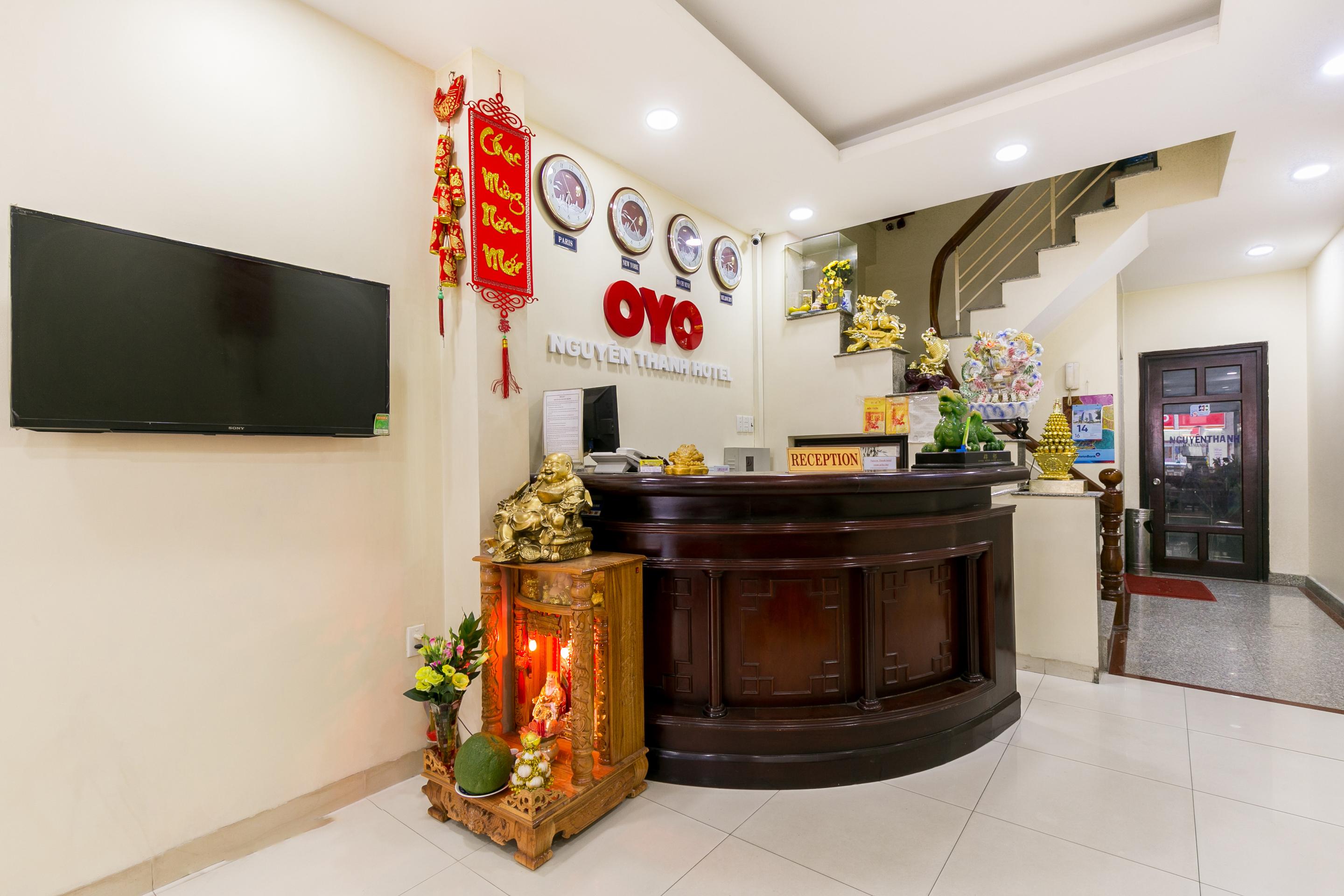 Oyo 422 Nguyen Thanh Hotel Ho Chi Minh City Exterior photo